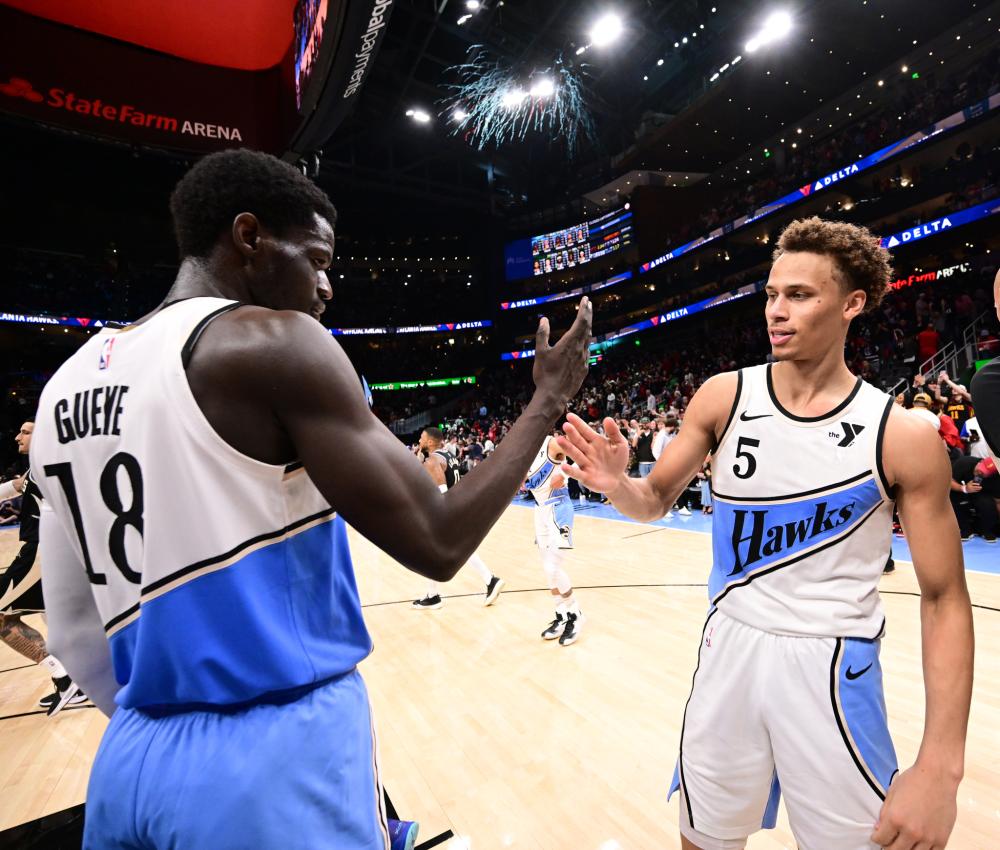 定的表现告 定的表现告